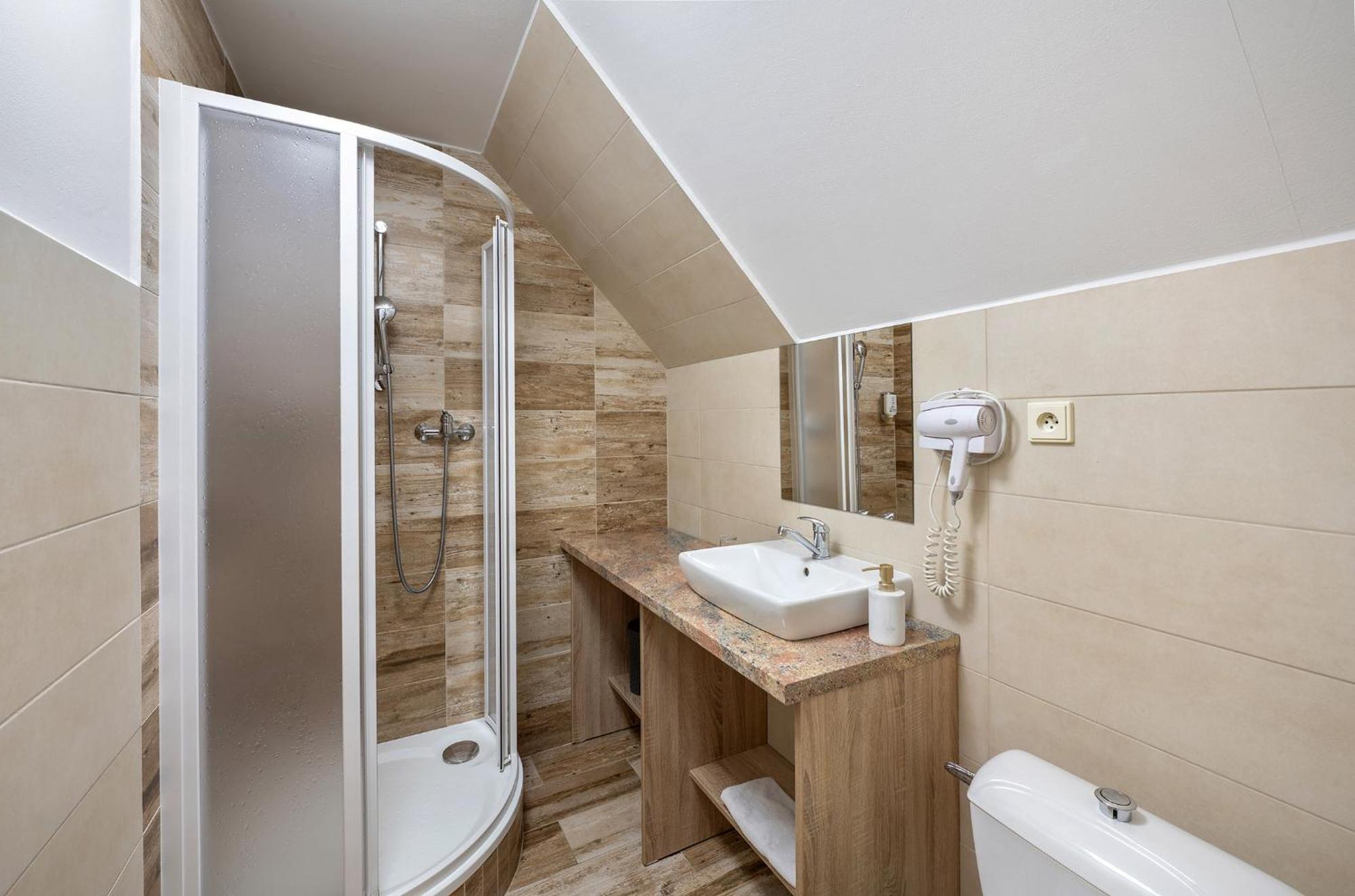 Rodinny Hotel Myslivna Třeboň Extérieur photo