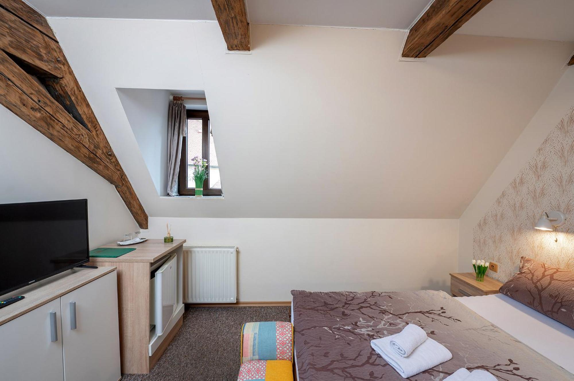 Rodinny Hotel Myslivna Třeboň Extérieur photo