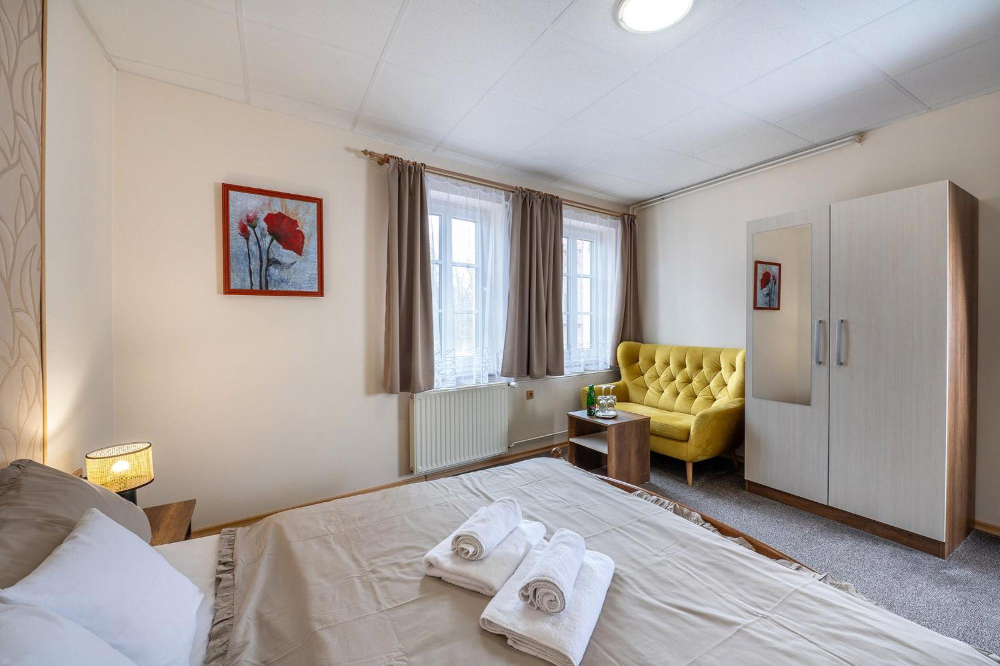 Rodinny Hotel Myslivna Třeboň Extérieur photo