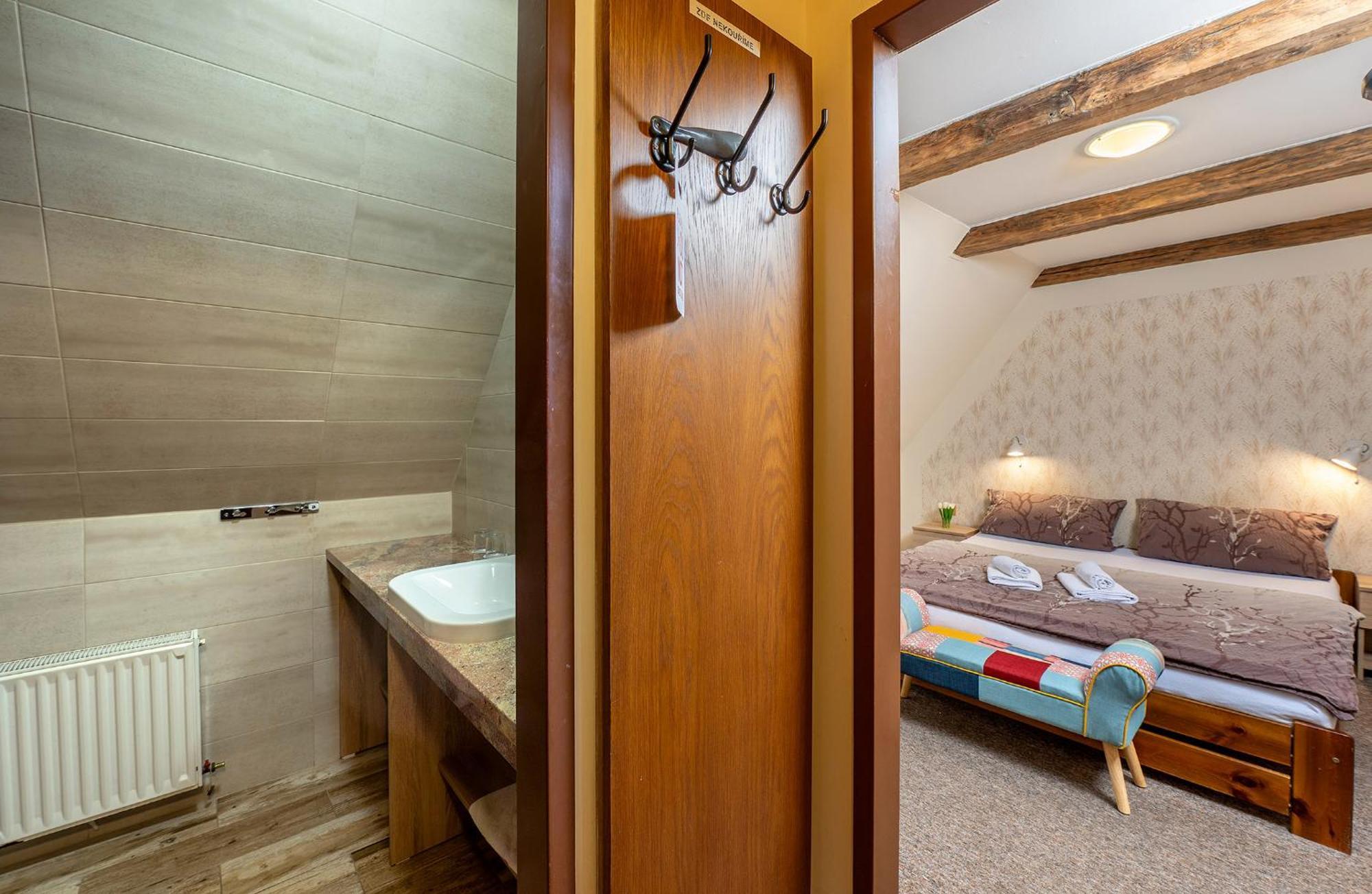 Rodinny Hotel Myslivna Třeboň Extérieur photo